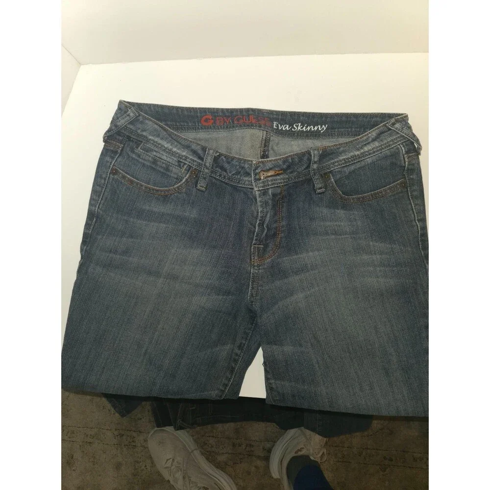 Woman's G by Guess blue jeans size 30 - Picture 4 of 4